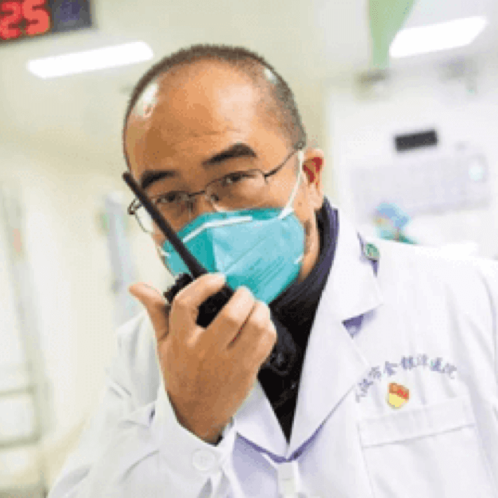 致敬！武汉市金银潭医院院长：身患渐冻症、妻子被感染，抗击疫情最前线30余天